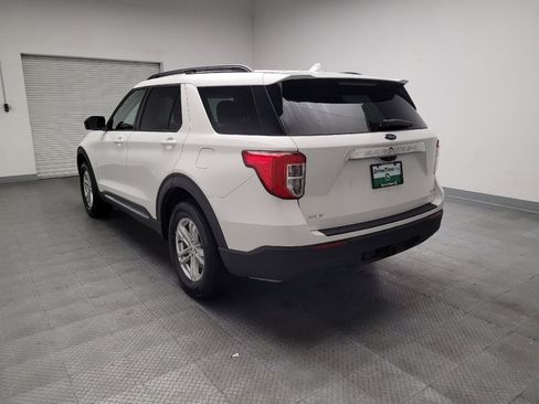 Used 2020 Ford Explorer XLT w/ Comfort Package image 5