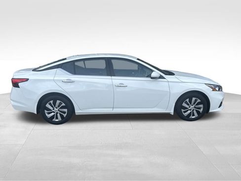 Used 2020 Nissan Altima 2.5 S image 7
