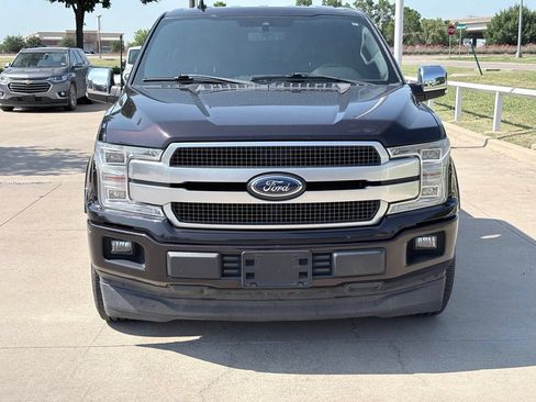 Used 2018 Ford F150 Platinum RWD image 2