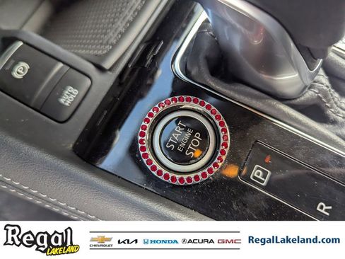 Used 2024 Nissan Kicks SV image 24