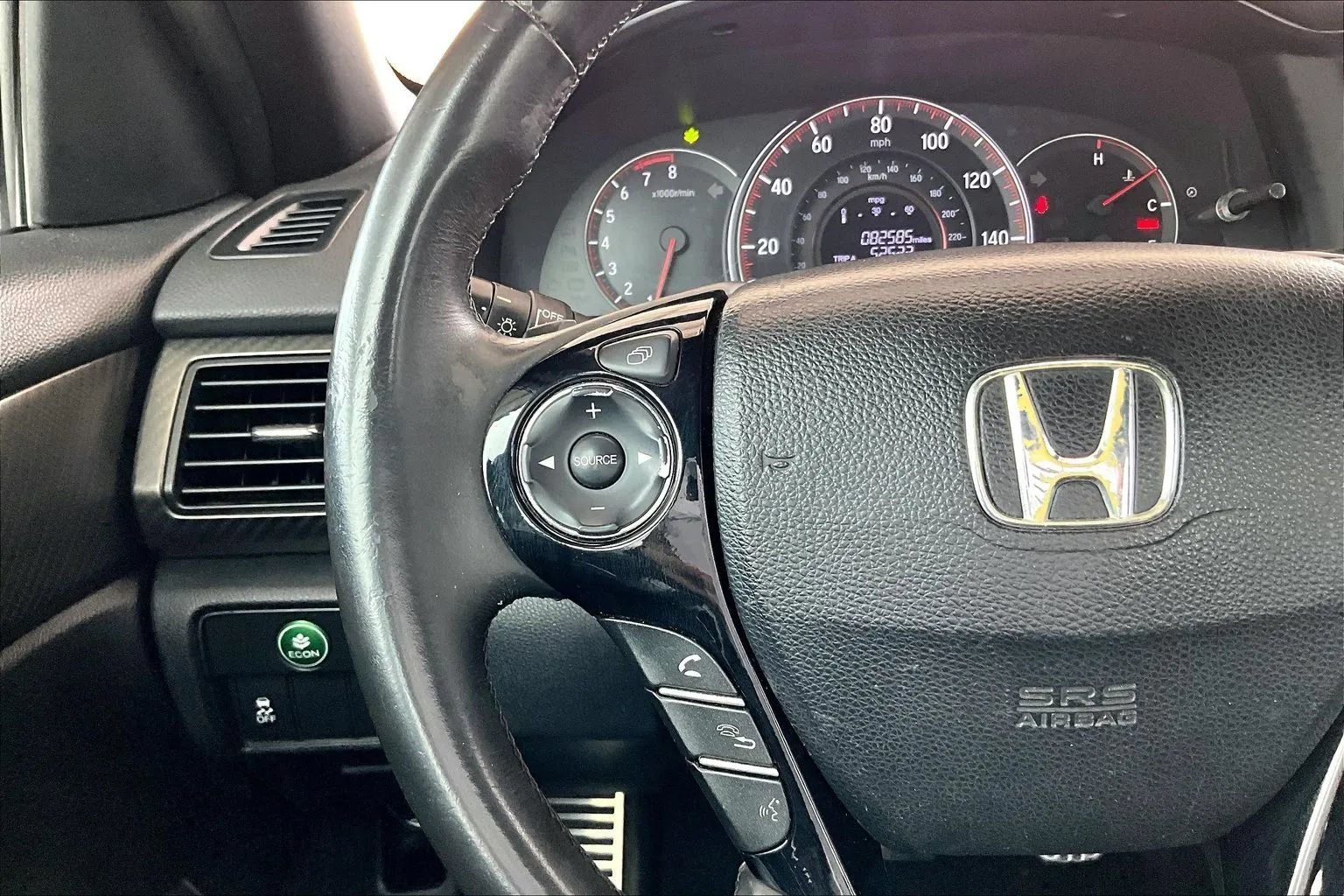 Used 2017 Honda Accord Sport image 10