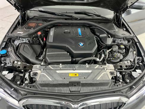 Used 2022 BMW 330e xDrive w/ Premium Package image 24