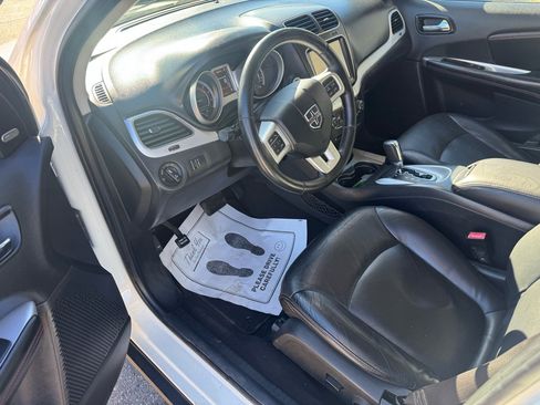 Used 2016 Dodge Journey R/T image 10