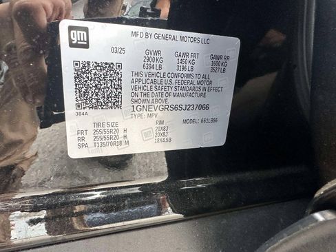 Used 2025 Chevrolet Traverse LT w/ Sun and Wheel Package image 39