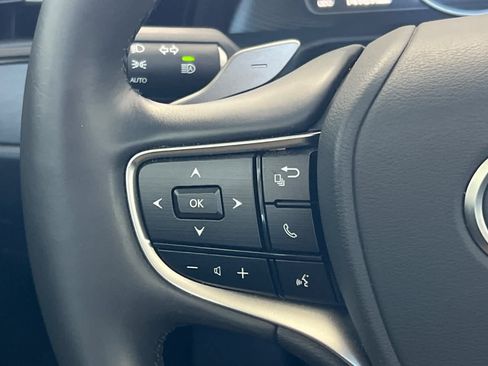 Used 2025 Lexus ES 300h w/ Premium Package FWD image 25