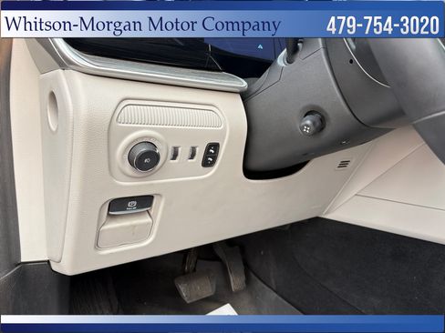 Used 2023 Jeep Wagoneer L Series II AWD/4WD image 15