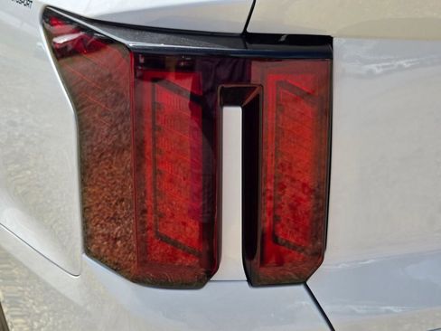 New 2026 Kia Sorento S FWD image 11