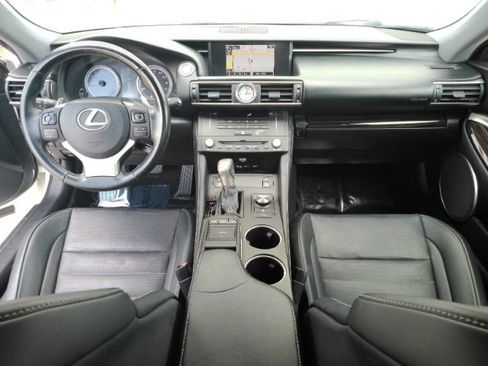 Used 2015 Lexus RC 350 w/ Luxury Package image 3