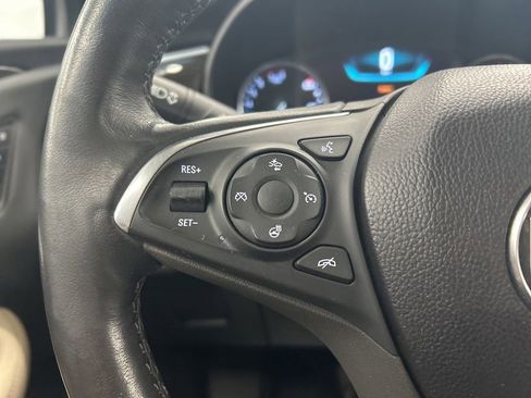 Used 2019 Buick Envision Premium AWD/4WD image 25