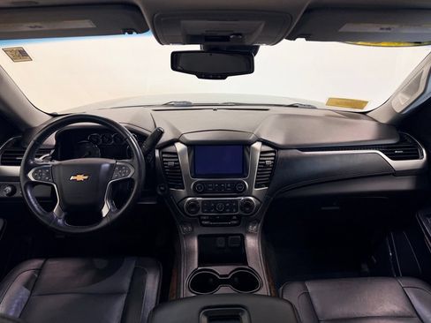 Used 2019 Chevrolet Tahoe LT w/ Luxury Package AWD/4WD image 13