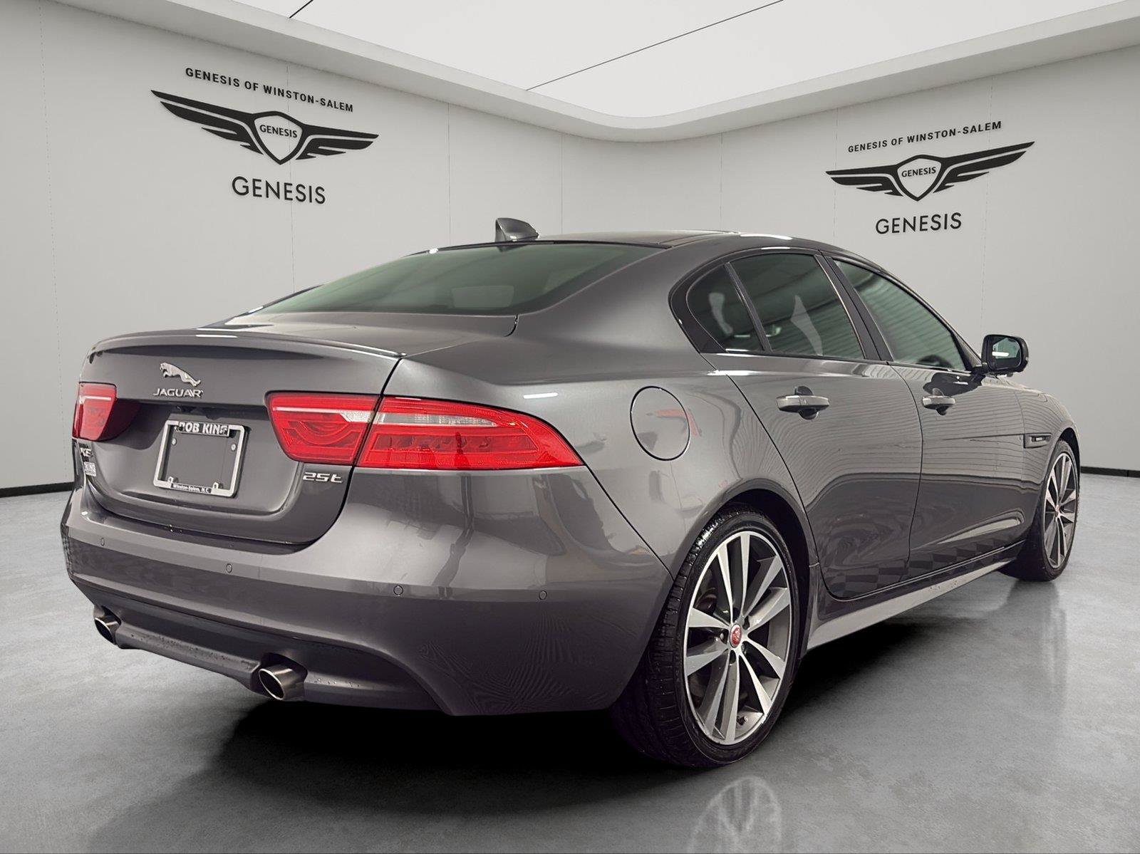 Used 2019 Jaguar XE R-Sport RWD image 5