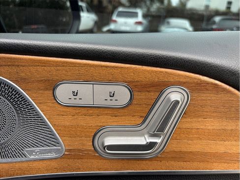 Used 2020 Mercedes-Benz GLE 450 4MATIC w/ AMG Line Exterior image 47