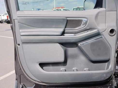 Certified 2025 Ford Expedition Max Platinum w/ Stealth Appearance Package image 10