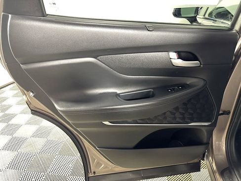 Used 2019 Hyundai Santa Fe Limited w/ Cargo Package image 20