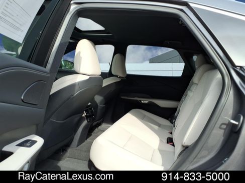 Certified 2024 Lexus RX 350 Premium w/ Accessory Package (Z1) AWD/4WD image 17