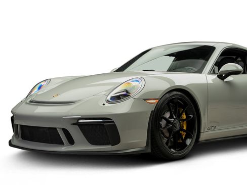Used 2018 Porsche 911 GT3 RWD image 8