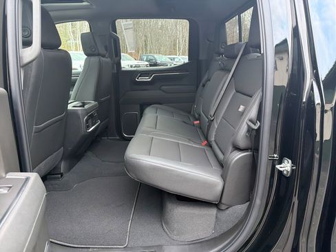 New 2026 GMC Sierra 1500 SLT w/ SLT Convenience Package image 21