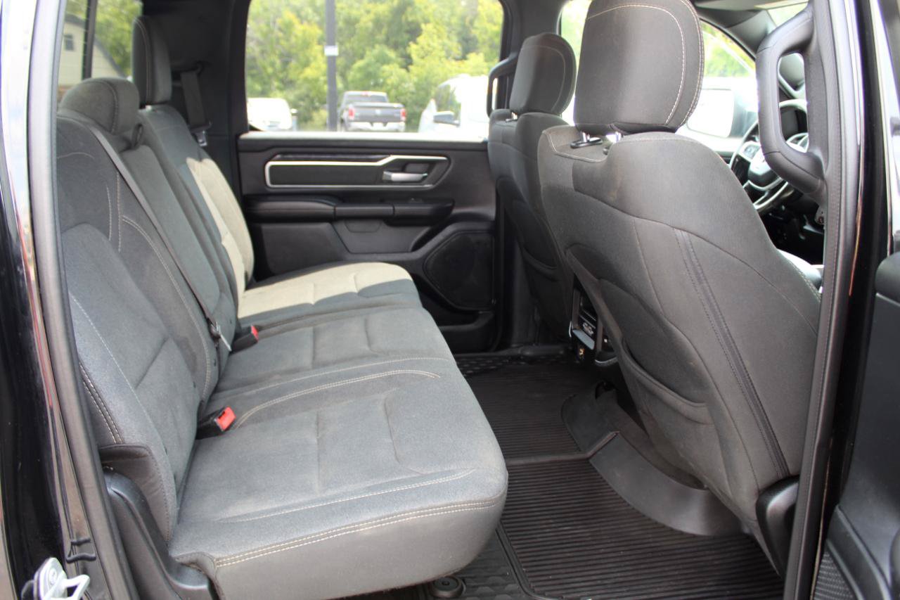 Used 2019 RAM 1500 Big Horn AWD/4WD image 12