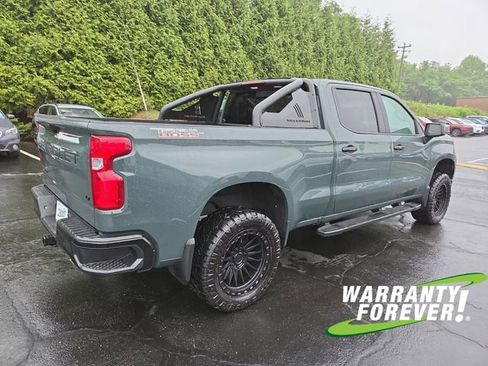 Used 2025 Chevrolet Silverado 1500 LT Trail Boss w/ Convenience Package II AWD/4WD image 7