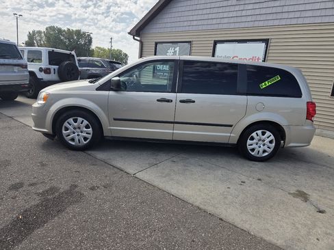 Used 2015 Dodge Grand Caravan American Value Package image 8