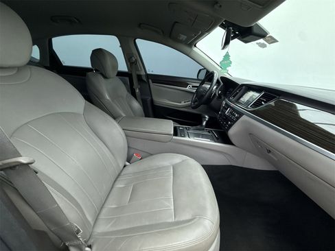 Used 2019 Genesis G80 3.8 image 15