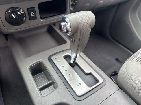 Used 2019 Nissan Frontier SV AWD/4WD image 26