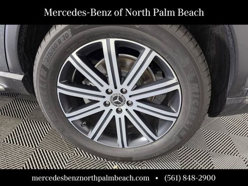 Used 2025 Mercedes-Benz GLE 350 4MATIC image 17