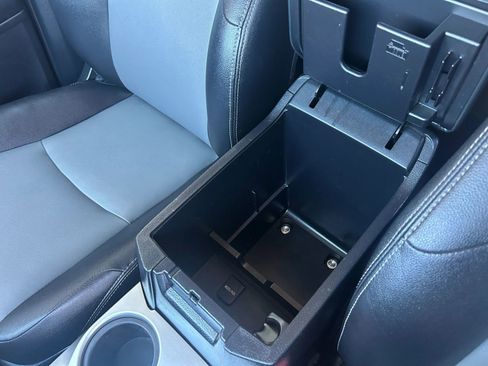 Used 2014 Toyota 4Runner SR5 Premium image 28