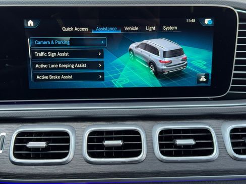 Used 2023 Mercedes-Benz GLS 580 4MATIC image 31