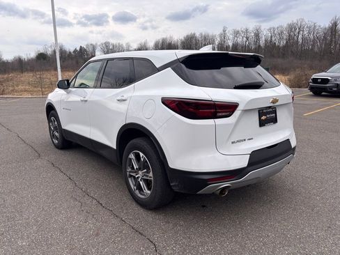 Used 2023 Chevrolet Blazer LT image 7
