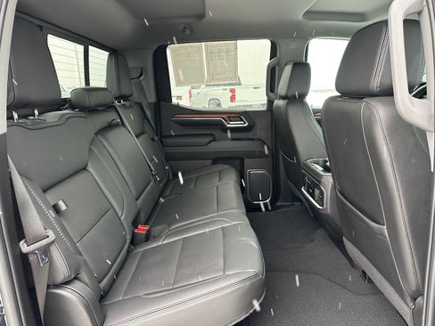 Used 2023 GMC Sierra 1500 Denali w/ Technology Package image 12