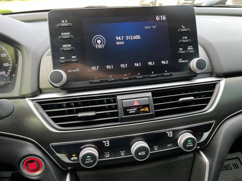 Used 2019 Honda Accord LX image 24