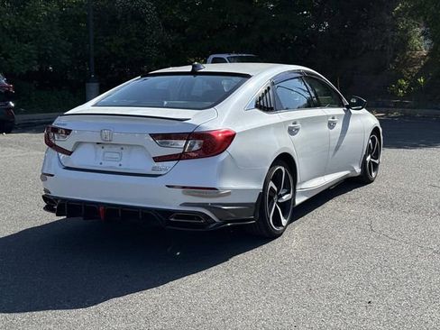 Used 2022 Honda Accord Sport Special Edition image 2