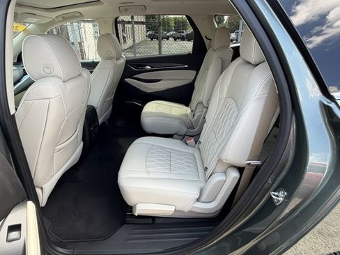 Used 2023 Buick Enclave Avenir FWD image 13