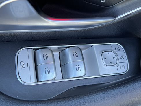 Certified 2022 Mercedes-Benz GLS 450 4MATIC image 15