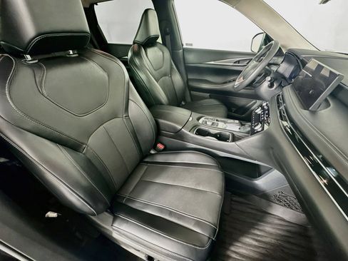 Used 2023 INFINITI QX60 Luxe w/ Cargo Package AWD/4WD image 34
