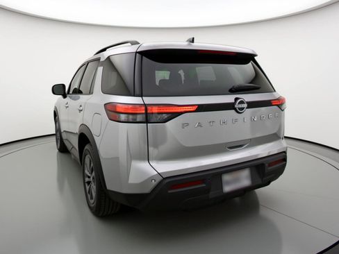 Used 2025 Nissan Pathfinder SV FWD image 6