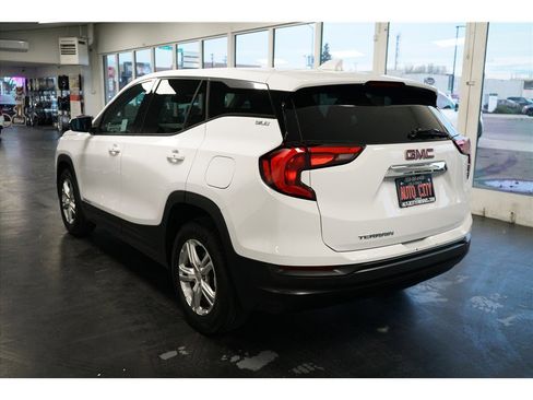 Used 2019 GMC Terrain SLE image 5