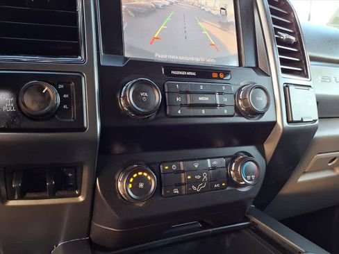 Used 2022 Ford F250 XLT w/ XLT Value Package image 14