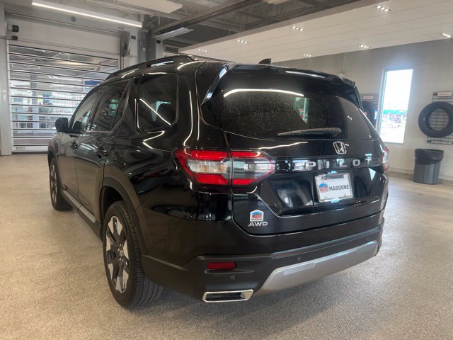 Used 2026 Honda Pilot Touring image 7