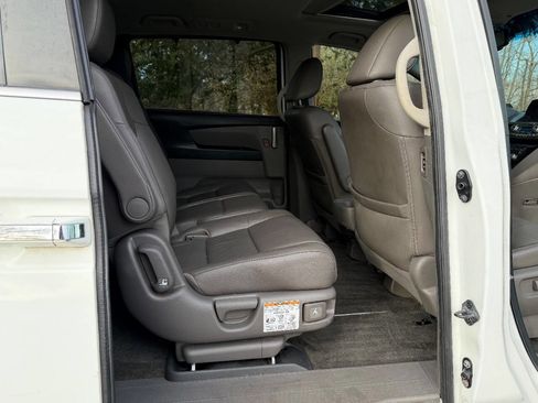 Used 2012 Honda Odyssey EX-L image 16
