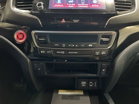 Used 2023 Honda Ridgeline Black Edition image 21