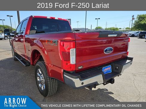 Used 2019 Ford F250 Lariat w/ Chrome Package AWD/4WD image 9