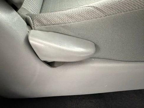 Used 2013 Toyota Tacoma PreRunner image 29