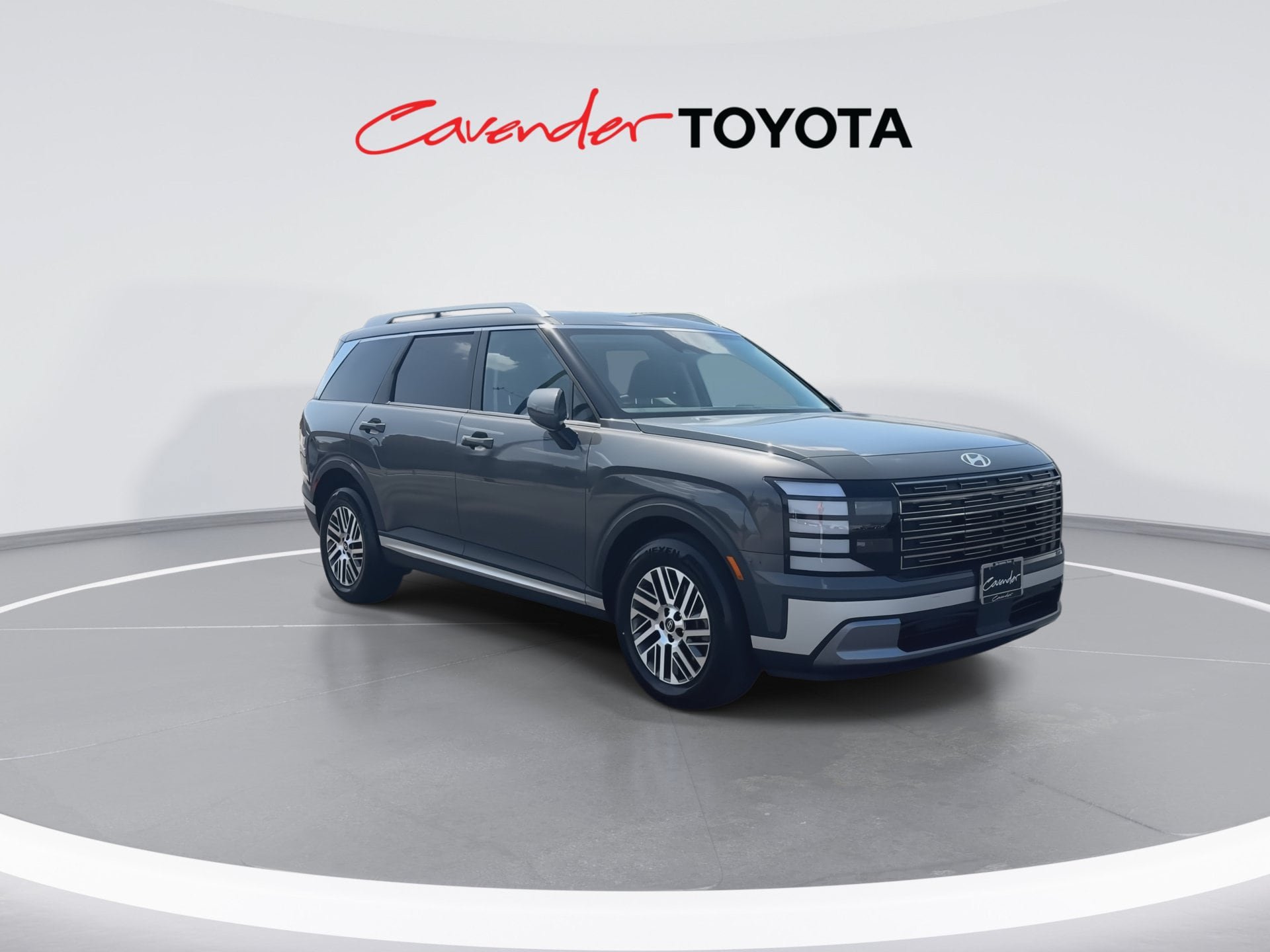 Used 2026 Hyundai Palisade SEL FWD image 2