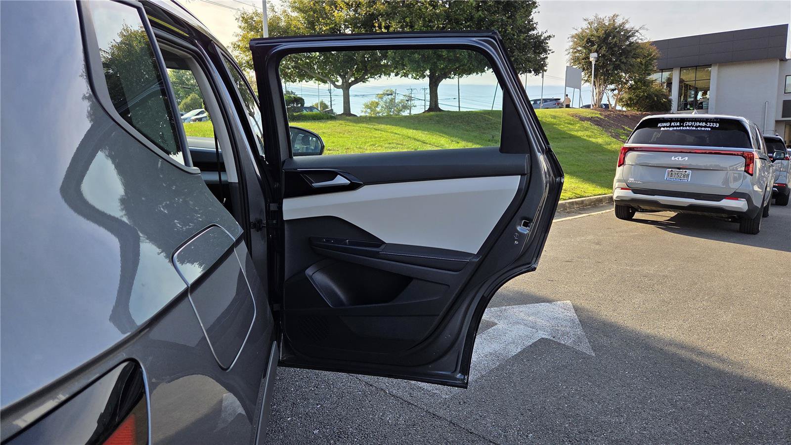 New 2027 Volkswagen Taos S FWD image 29