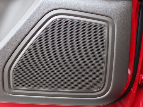 Used 2023 Porsche Macan S image 14