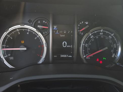 Used 2023 Toyota 4Runner Limited image 18