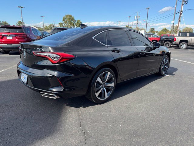 Used 2025 Acura TLX w/ Technology Package FWD image 16
