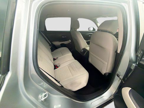 Used 2024 Honda HR-V LX image 27